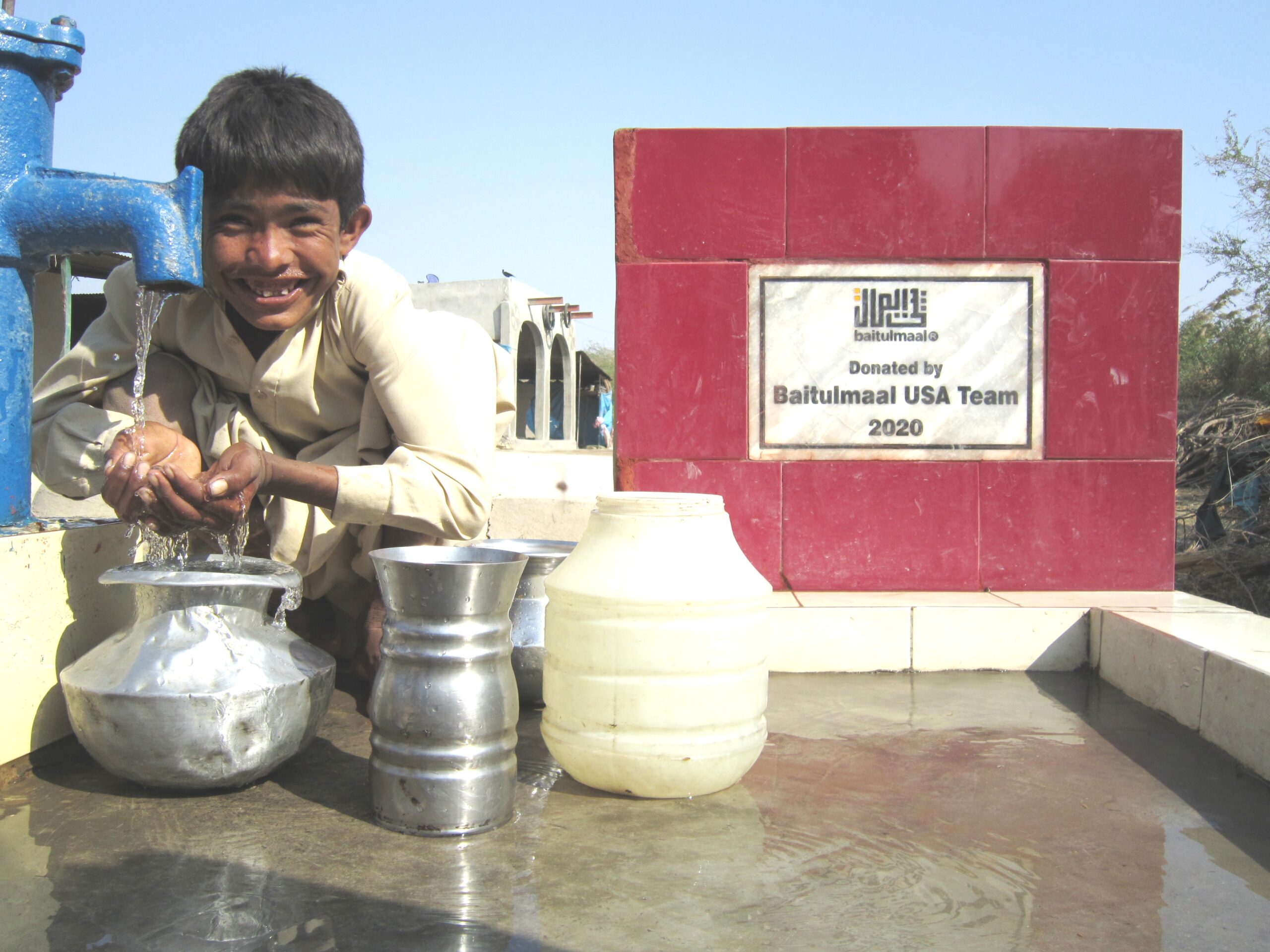Water well in Pakistan Ramoon Mallah village in Sindh