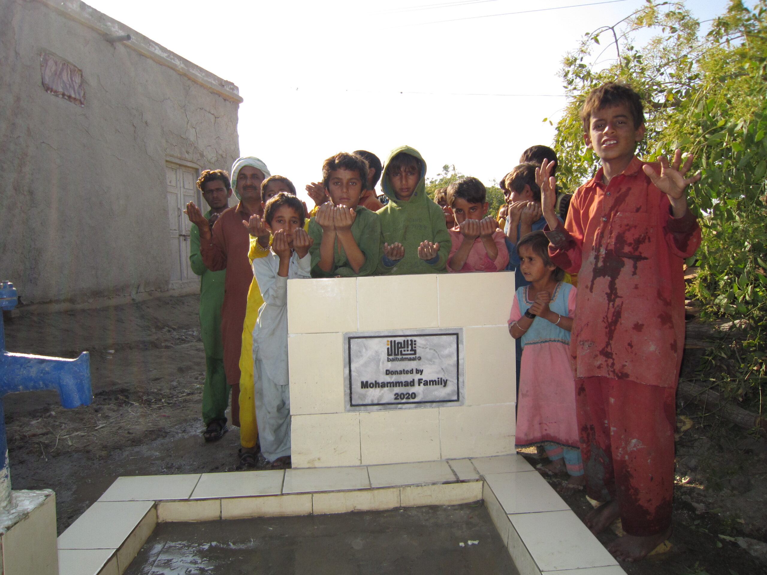 Water well in Pakistan Allah Bachayo Bhatti village in Sindh