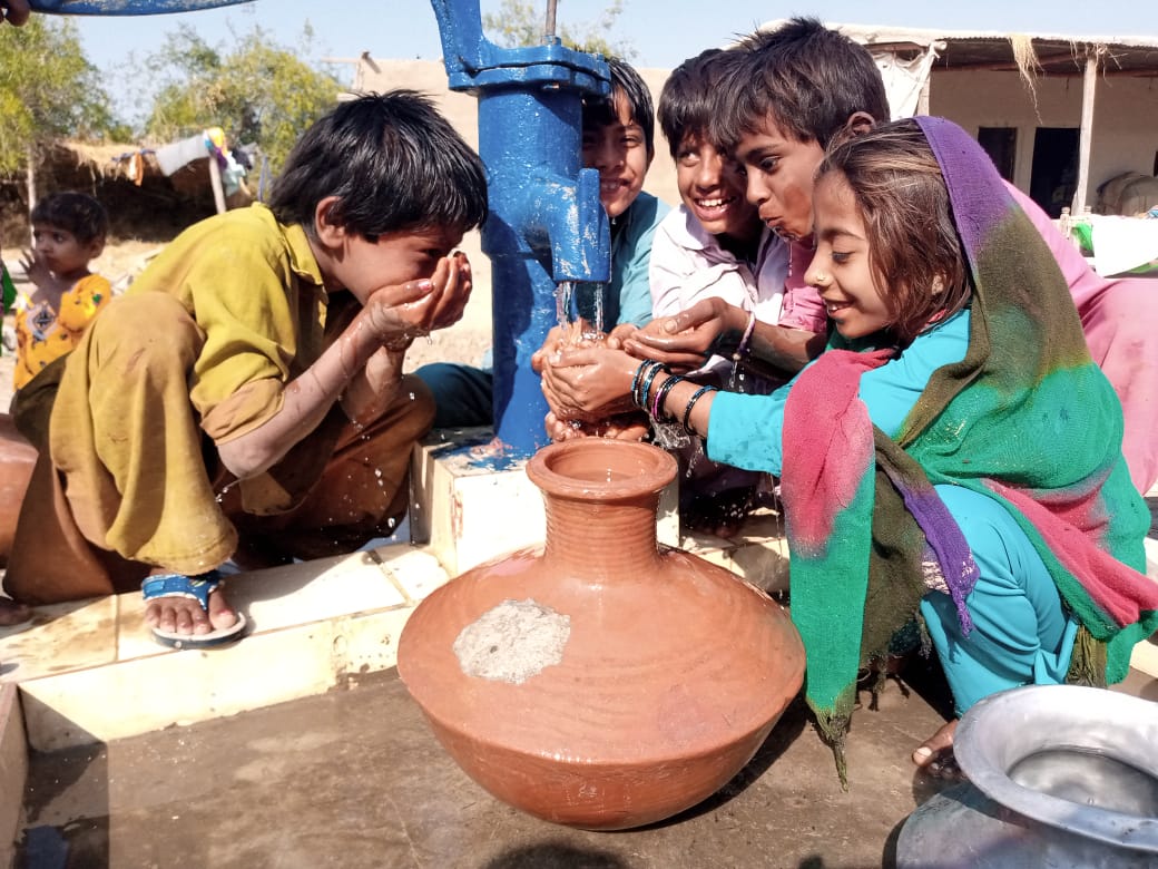 Water well in Pakistan Ramoon Mallah village in Sindh