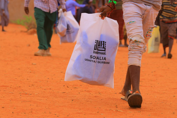 Families in Somalia Receive Fresh Meat for 35,400 Meals