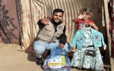 Baitulmaal Distributes Clothing to 500 Children in Gaza
